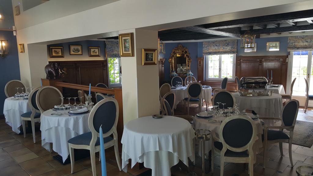 Logis - Hotel & Restaurant Le Gonfalon Germigny-l'Eveque Dış mekan fotoğraf